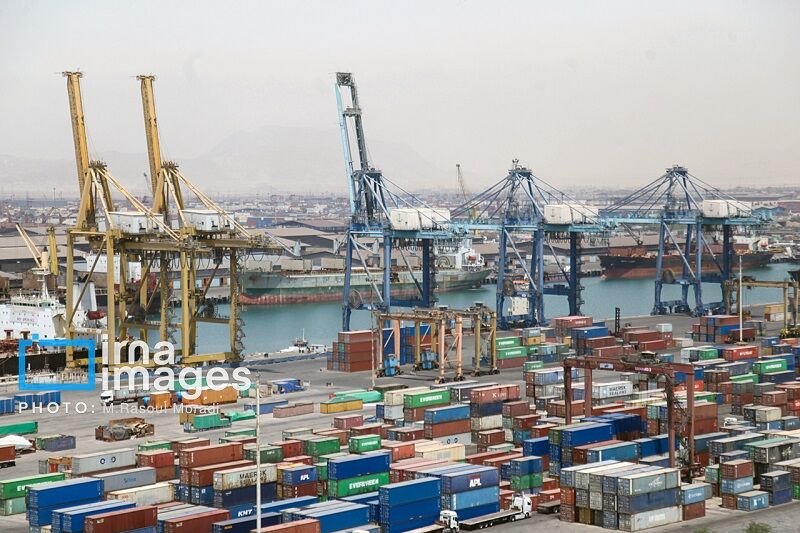 عملیات اجرایی ساخت پایانه نفتی در بندر شهید رجایی آغاز شد