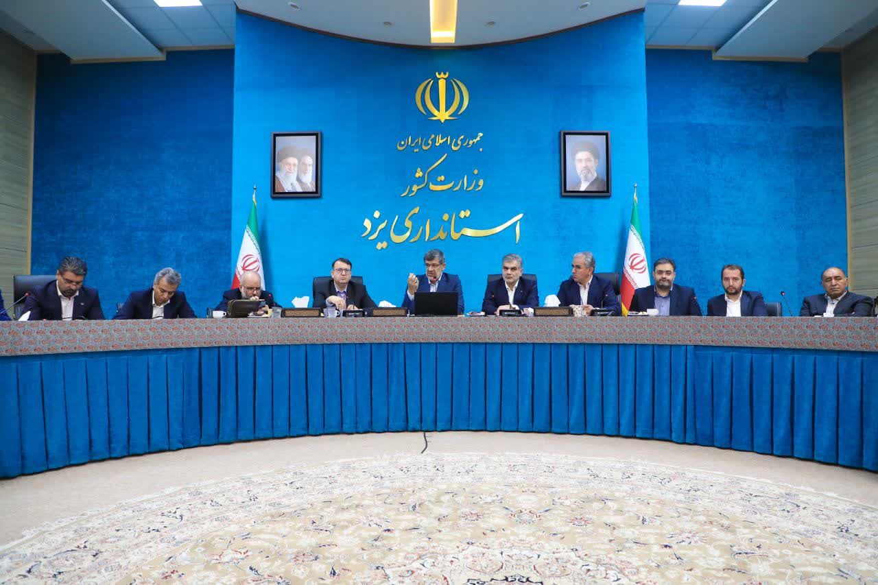 استاندار: پیشرفت اقتصادی یزد مرهون تلاش صنعتگران و همراهی دستگاه‌هاست