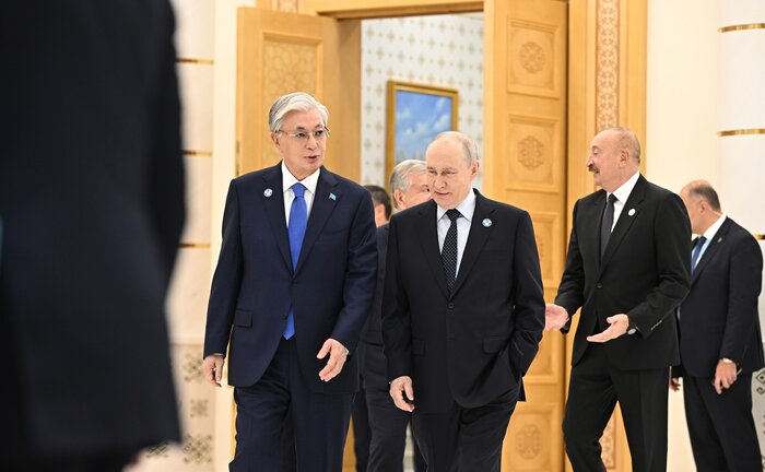 پوتین: زیرساخت مالی مستقل ایجاد میکنیم/حمایت مشترکالمنافعها از جهان چندقطبی