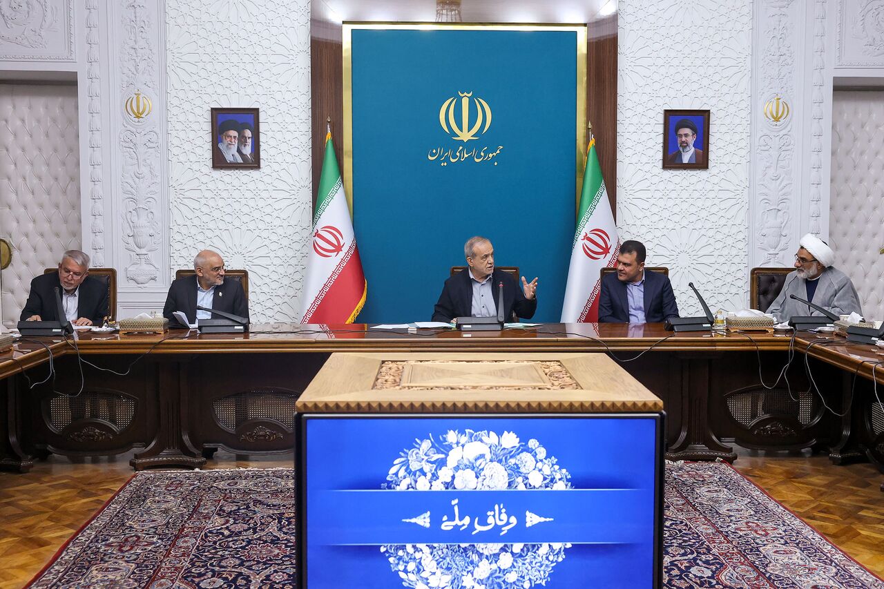 اعلام آمادگی دولت برای رفع موانع صنایع خلاق