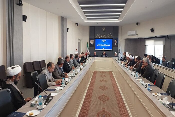 استاندار خراسان جنوبی: جذب جوانان به مساجد به شاخص ارزیابی امامان جماعت تبدیل شود