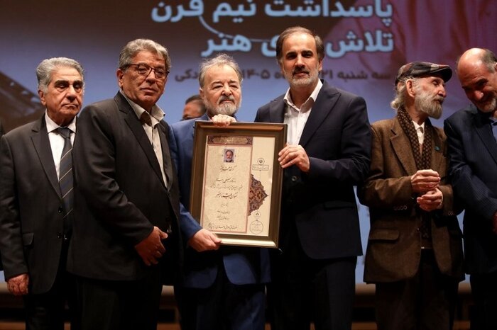 تجلیل از حسین پرستار؛ بزرگداشت هنرمندی که آرزویش خوشبختی تمام مردم است