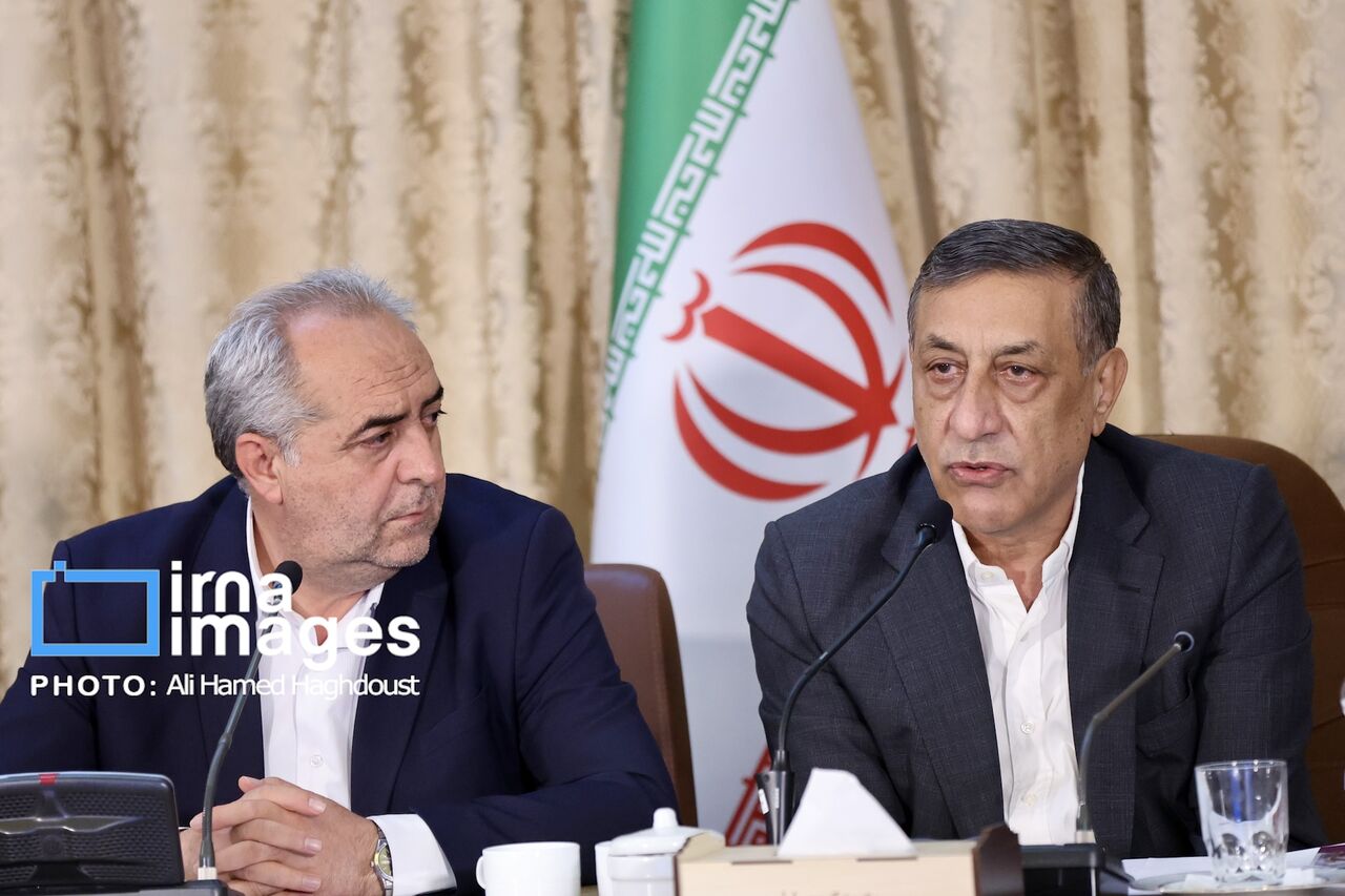 قائمپناه: لازمه برتر بودن ایران، دانایی فرزندان است/ ایجاد ۱۱ هزار کلاس هوشمند قائمپناه: لازمه برتر بودن ایران، دانایی فرزندان است/ ایجاد ۱۱ هزار کلاس هوشمند