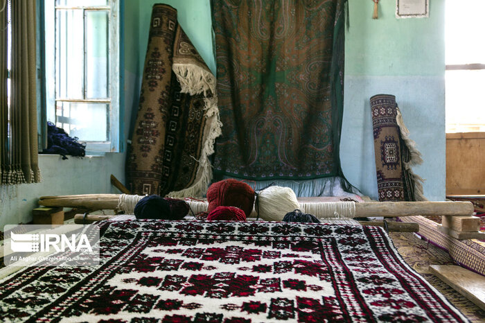 تولیدات روستایی خراسانشمالی در دوراهی نمایش و فروش