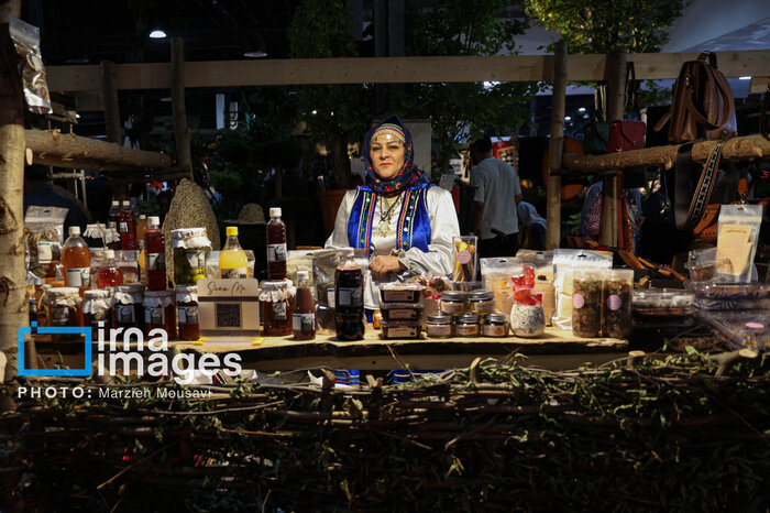 تولیدات روستایی خراسانشمالی در دوراهی نمایش و فروش