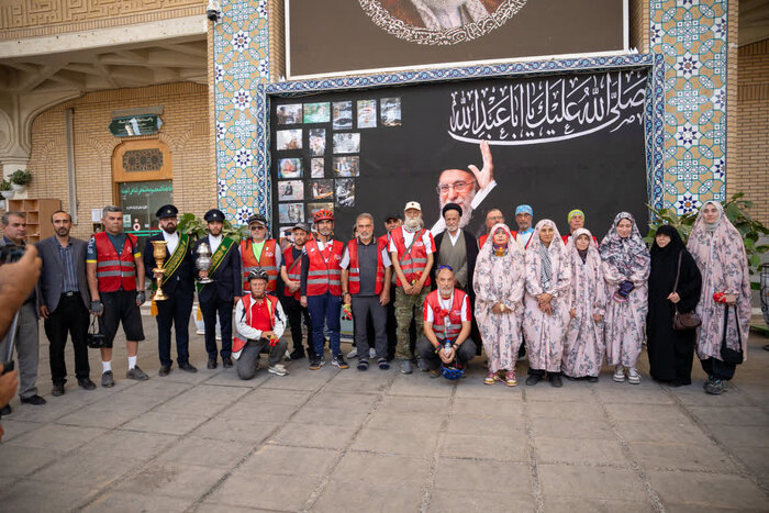 حضور کاروان دوچرخه سواران دوستی ترکیه در حرم مطهر بانوی کرامت حضور کاروان دوچرخه سواران دوستی ترکیه در حرم مطهر بانوی کرامت