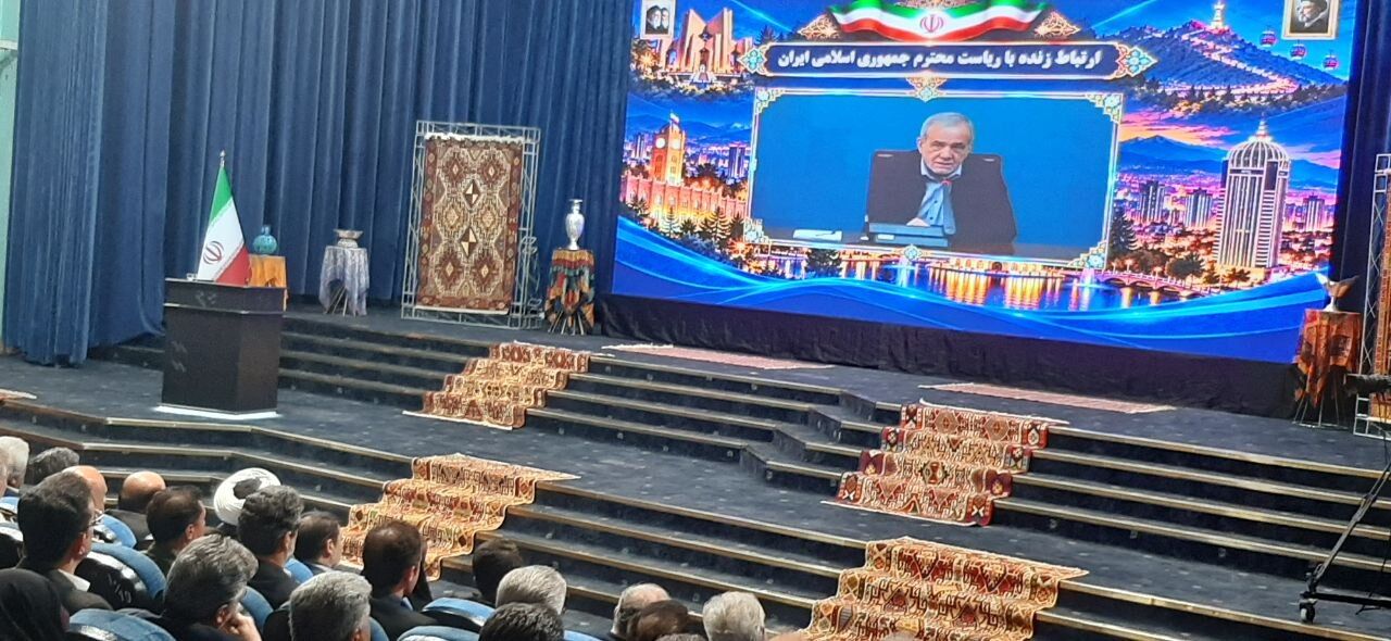 پزشکیان: انسجام مردم دشمن را ناکام گذاشت