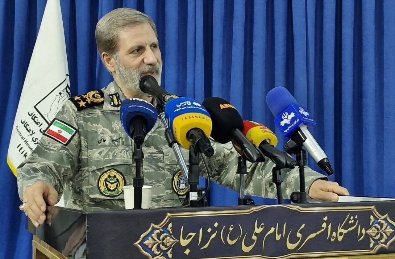 قائد الجيش الايراني: مضيق هرمز سيظل مغلقًا حتى تُحترم حقوق الشعب الإيراني قائد الجيش الايراني: مضيق هرمز سيظل مغلقًا حتى تُحترم حقوق الشعب الإيراني