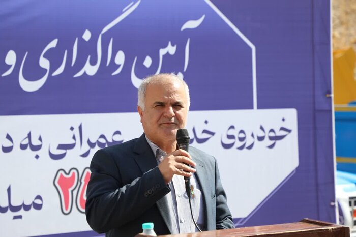 ۷۵ دستگاه ماشین‌آلات عمرانی به دهیاری‌های چهارمحال‌وبختیاری واگذار شد