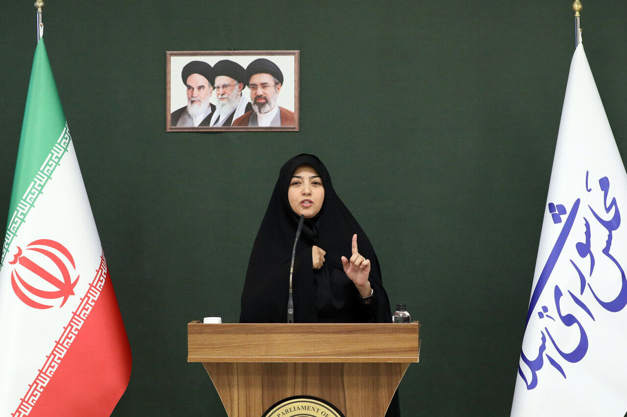 کمیسیون صنایع مجلس برنامههای وزیر پیشنهادی دفاع را تأیید کرد