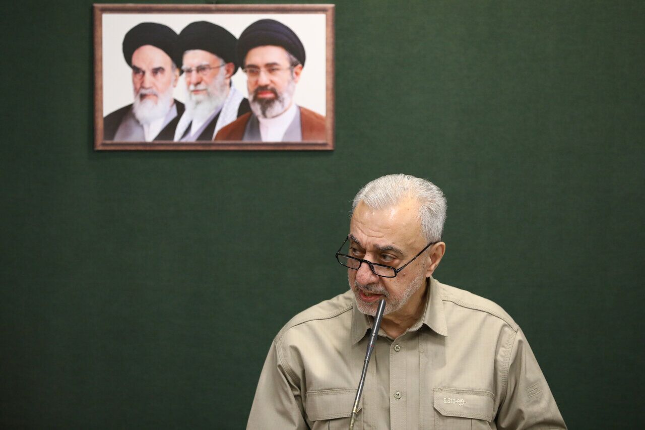 Defense minister undermines Trump’s new anti-Iran threats