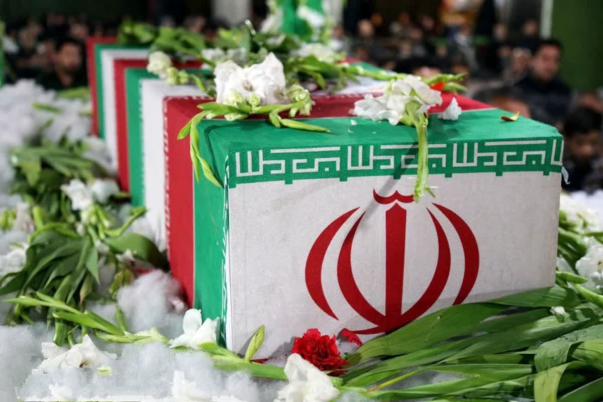 پیکر جانباز شهید بابلی در جوار همرزمان شهیدش آرام گرفت پیکر جانباز شهید بابلی در جوار همرزمان شهیدش آرام گرفت