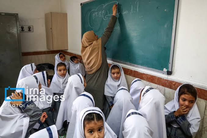 اینجا تهران و کلاسهایی که برای همه جا ندارد