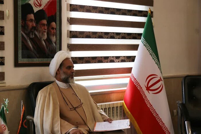 امام جمعه جلفا: محورهای فرهنگی ایام فاطمیه باید در کانون خانواده جاری شود