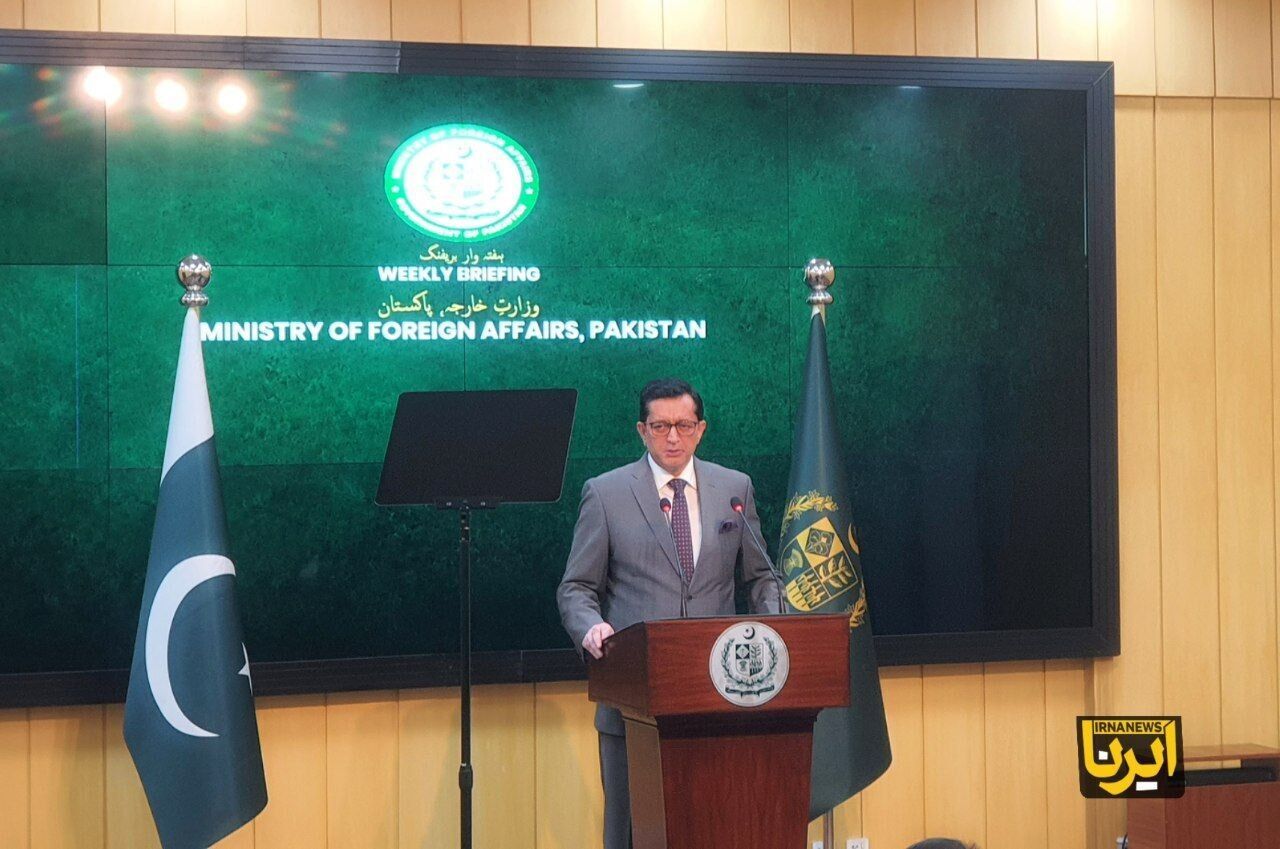 Pakistan says in close contact with Iran, US; urges restraint from both sides