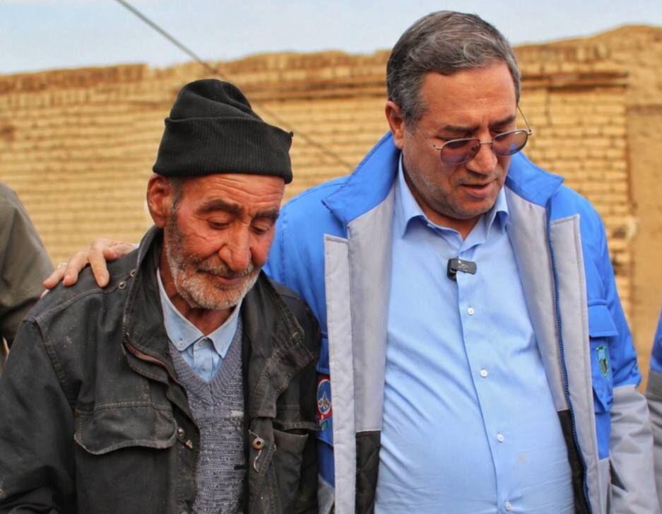 در روزهای تلخ سیل؛ وقتی آغوش همدلی، امید را زنده می‌کند