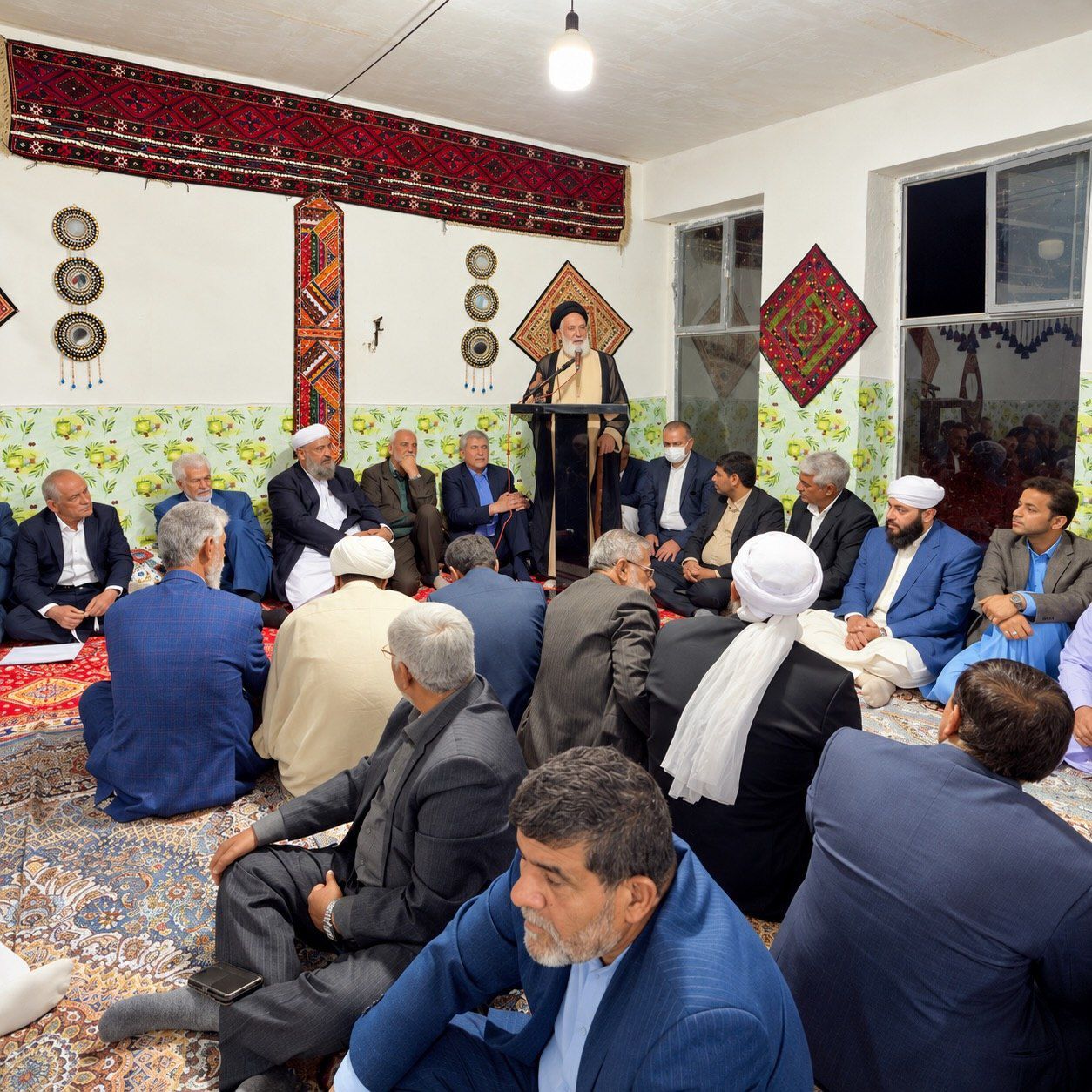معتمدان شیعه و سنی سیستان و بلوچستان نشست هم‌اندیشی برگزار کردند + عکس