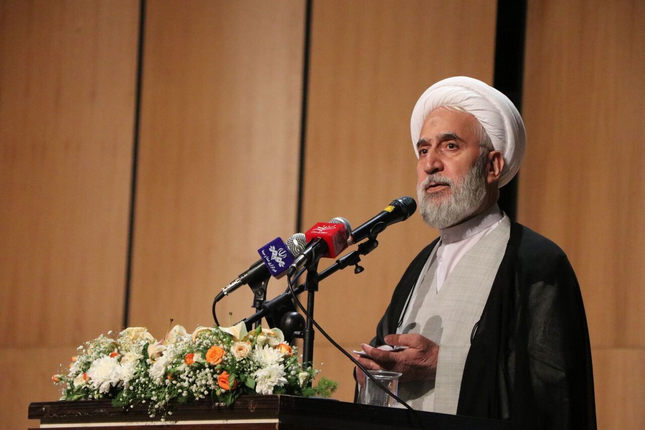 دادستان کل کشور بر لزوم تعیین‌تکلیف پرونده‌های قضایی، با دقت و تاخیر بی‌مورد تاکید کرد