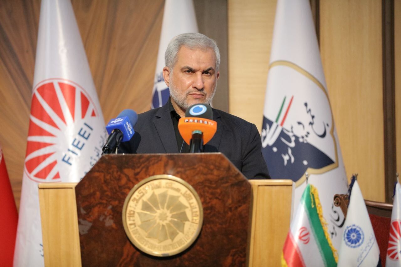 معاون رئیس‌جمهور: ساماندهی و هوشمندسازی تجارت خارجی، ضرورتی ملی است