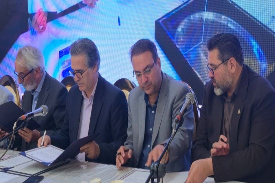 امضای تفاهم‌نامه ۱۰ پروژه آموزشی و ورزشی در نیشابور
