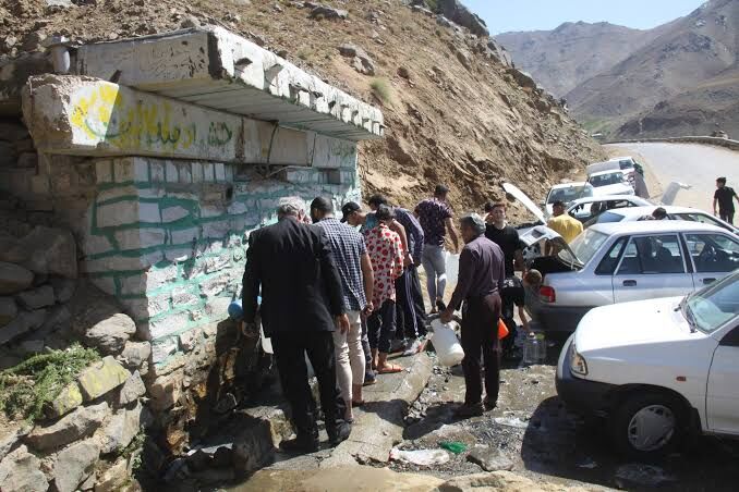 خطر پنهان در چشمه‌های همدان؛ شفافیت آب به معنای سلامت آن نیست