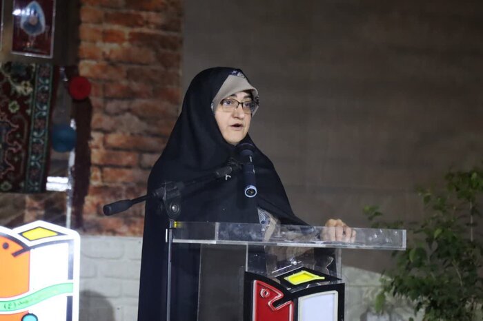 انقلاب اسلامی زمینه حضور زنان را در عرصههای مختلف فراهم کرد