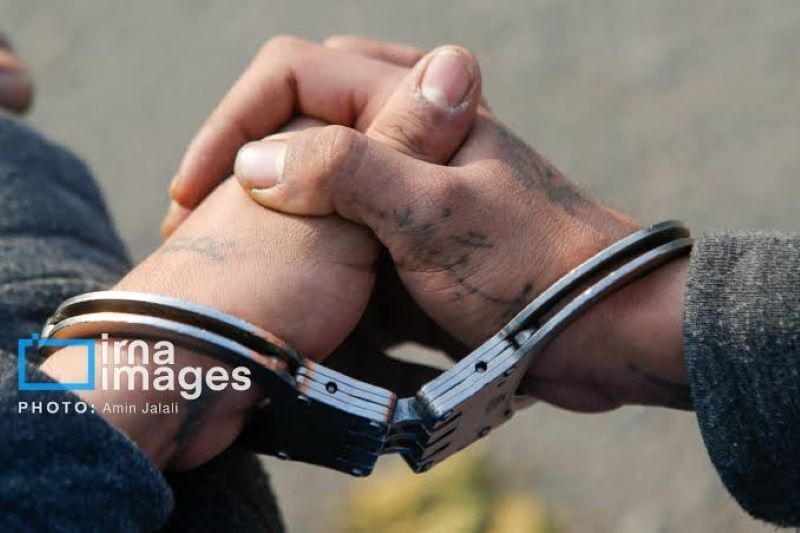 سارق اماکن دولتی ساری دستگیر شد
