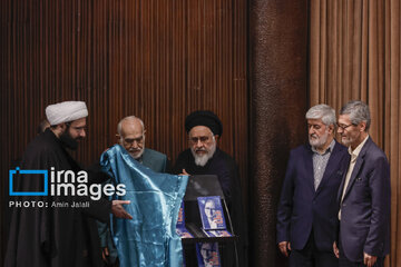 Memorial ceremony for martyr Ali Larijani - IRNA English