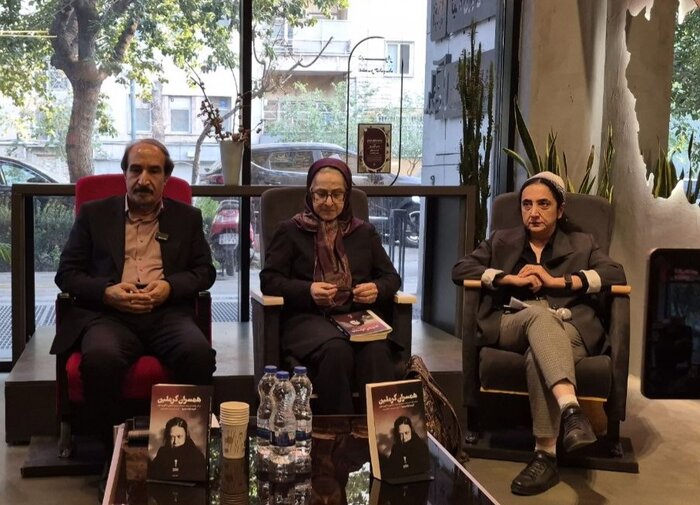 الهه کولایی: کتاب «همسران کرملین» به مرور تاریخ اتحادیه شوروی پرداخته است