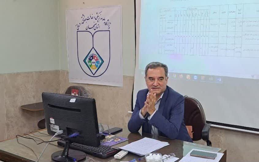 تأکید رئیس مرکز بهداشت اردستان بر مشارکت همه دستگاه‌ها در تحقق سلامت عمومی