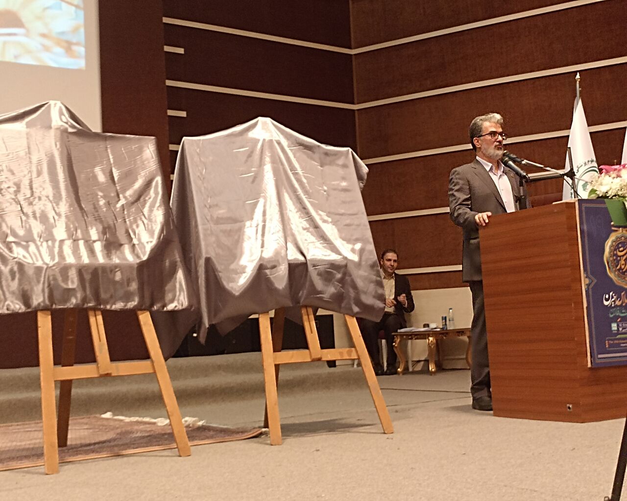 جذب ۱۴۲۰ میلیارد تومان کمک مردمی توسط مجمع خیرین سلامت فارس
