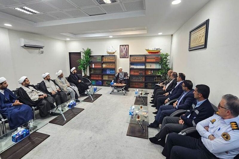 امام جمعه بندرعباس: هرمزگان نیازمند توسعه سواحل متوازن است