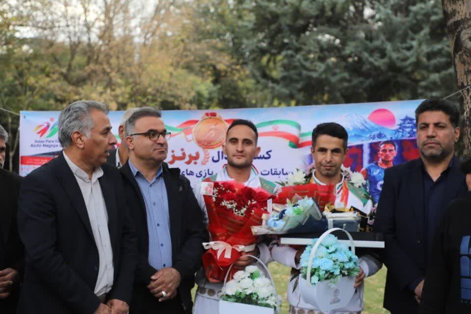 قهرمانان پاراآسیایی همدان با استقبال پرشور به خانه برگشتند