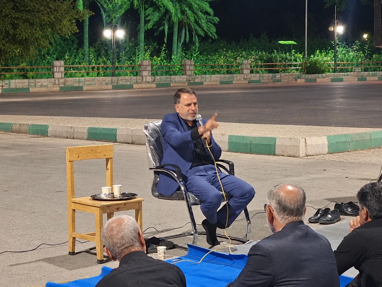 ملت ایران تا پیروزی نهایی در برابر دشمنان ایستادگی می‌کند