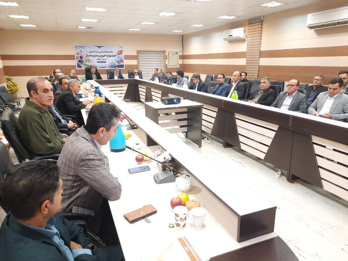 ۱۳۰۰ مدرسه آسیب دیده از جنگ در کشور بازسازی شده است