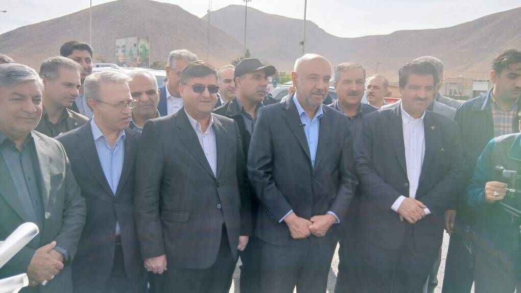 برنامه‌های وزیر کار در سفر ۲ روزه به چهارمحال و بختیاری آغاز شد