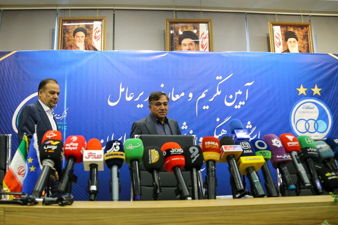 تاجرنیا رسماً از سرپرستی استقلال کنار رفت؛ متدین مدیرعامل جدید آبی‌ها شد