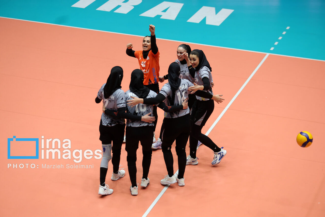 مشق والیبال برای دختران مازندران