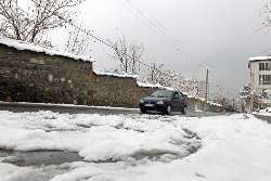 ارتفاع برف در ۲ شهر کردستان به ۱۵ سانتی‌متر رسید