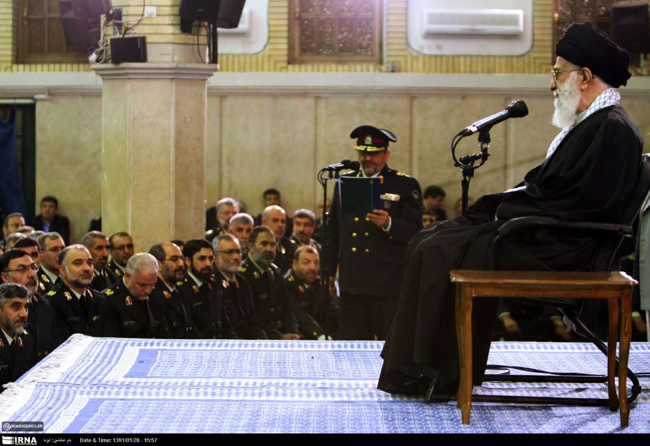 (photo) Supreme Leader receives senior officials of the Islamic Republic of Iran Police