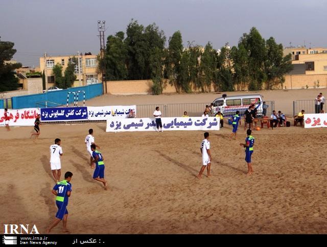 دروازه بان تيم ملي به تيم فوتبال ساحلي گلساپوش يزد پيوست