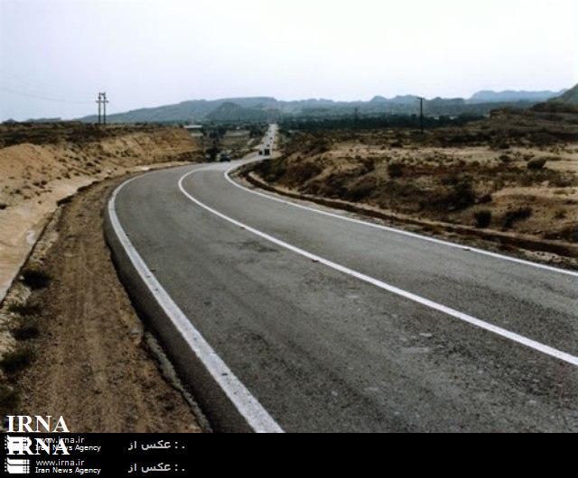 معاون وزیر راه وشهرسازی ازطرح های نیمه تمام حوزه راه آمل بازدید کرد