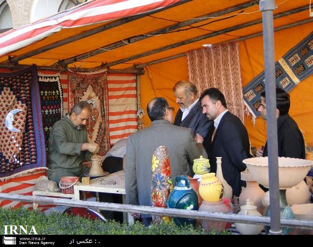 جشنواره و نمايشگاه صداي بهار در كردستان افتتاح شد