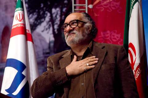 داریوش ارجمند: بعثتی که رهبر شهید وعده دادند رخ داد/ جاودانگی هنر ممزوج به پرتو الهی