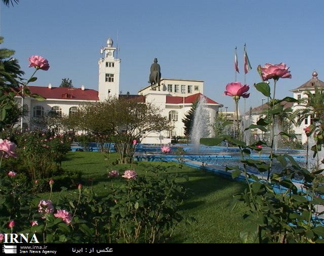 شهردار رشت از آغاز به كار دبيرخانه جشنواره هفته رشت خبر داد