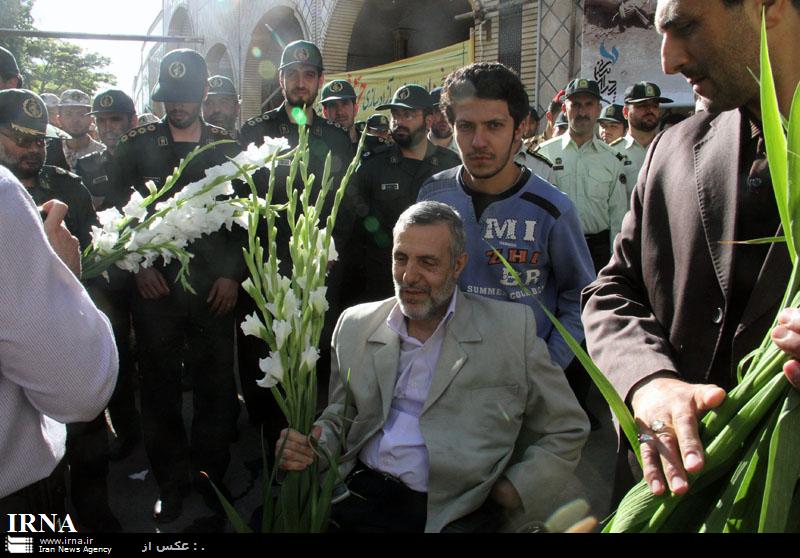 استان زنجان سه هزار شهيد تقديم انقلاب كرده است