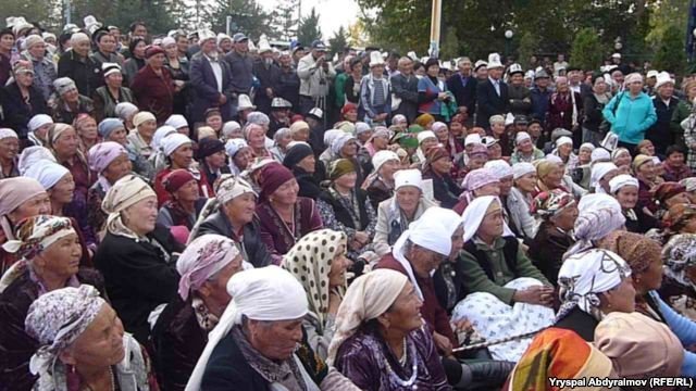 اعتراض مردم قرقيزستان به شركت كانادايي فعال در معدن اين كشور