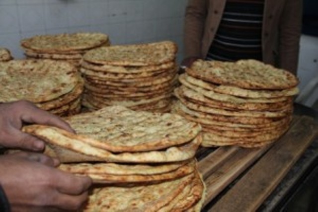 سهميه آرد اختصاصي پاسخگوي نياز اهالي و مسافران در غرب مازندران نيست