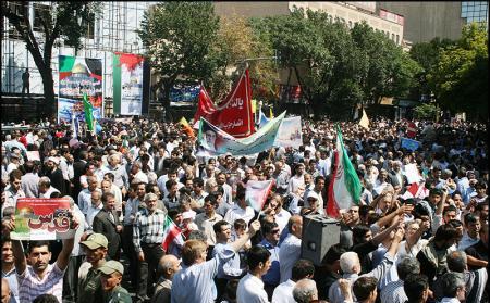 راهپيمايي روز جهاني قدس در استان كردستان برگزار شد