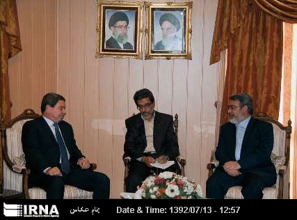 Interior minister stresses fight against narcotics trafficking Interior minister stresses fight against narcotics trafficking